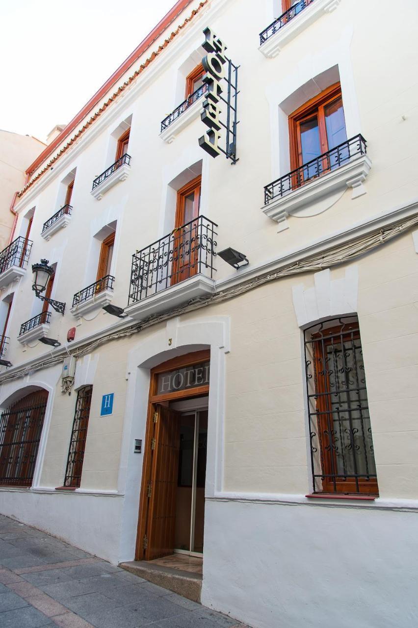 Hotel Castilla Caceres Luaran gambar