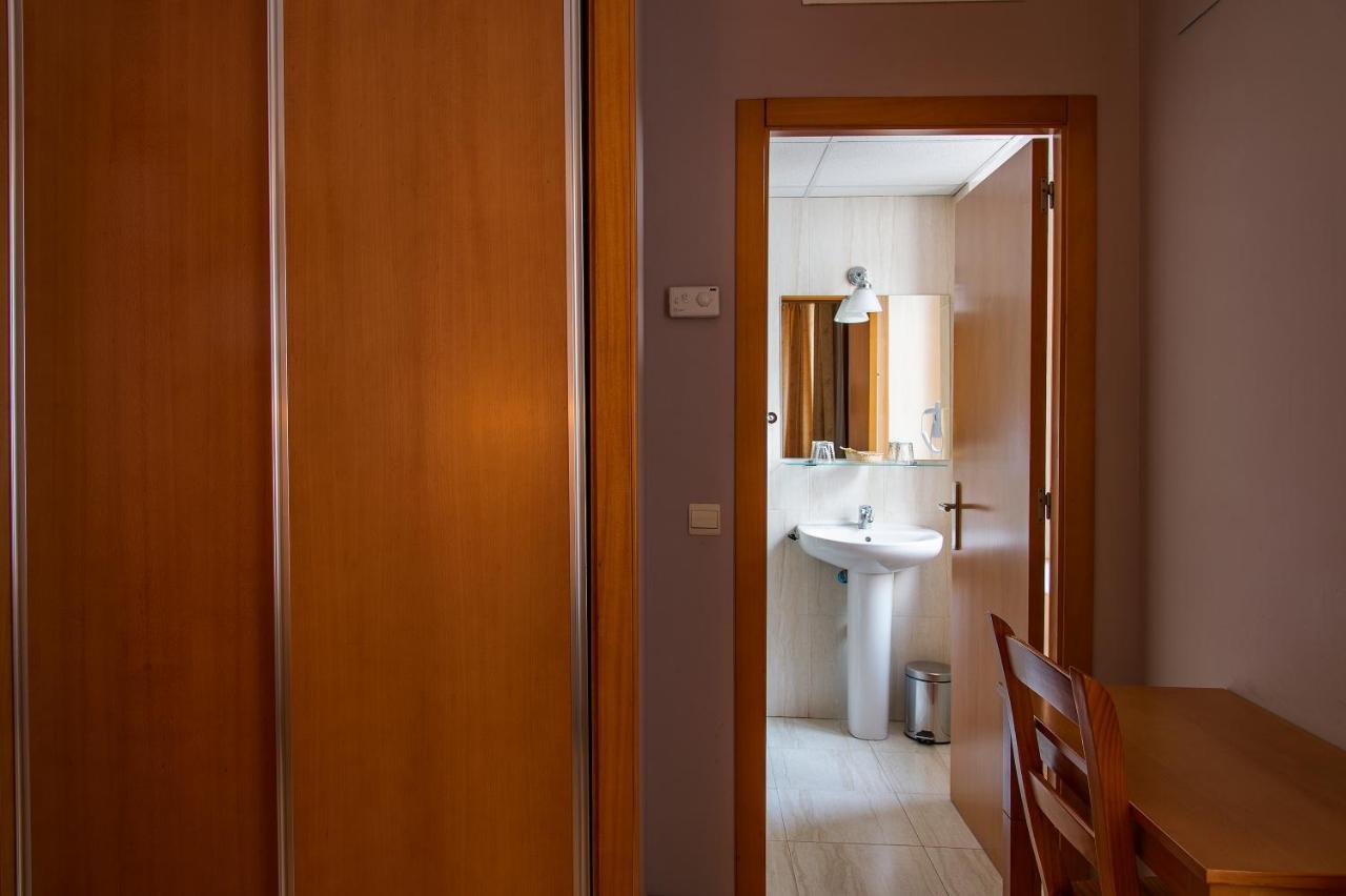 Hotel Castilla Caceres Luaran gambar