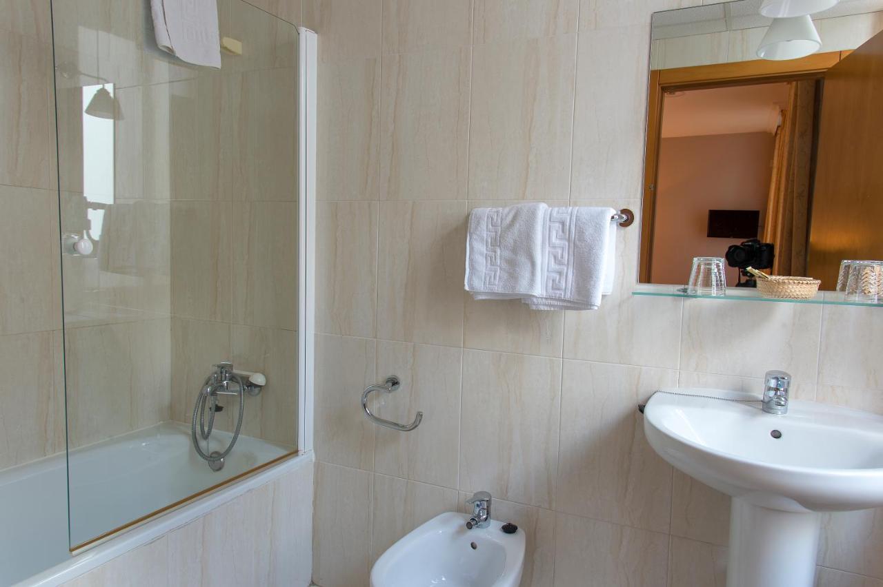 Hotel Castilla Caceres Luaran gambar